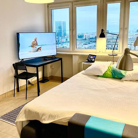 ורשה Super Apartament Palace 2X Metro Fast Wifi 500 Mbs Netflix Appletv Smarttv Panorama Miasta מראה חיצוני תמונה